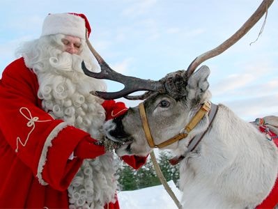 Phát hiện mảnh xương nghi là của nguyên mẫu ông già Noel