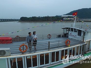 Đào Thị Hà trải nghiệm cùng Chương trình S - Việt Nam tại các điểm du lịch ở Nghệ An