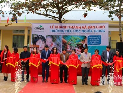 Cargill Việt Nam bàn giao 4 phòng học cho Trường Tiểu học Nghĩa Trung, trị giá trên 1,3 tỷ đồng