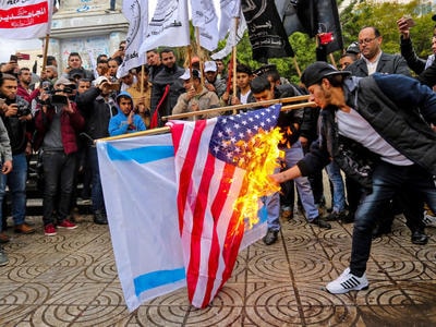 Palestine nói quyết định của Mỹ đối với Jerusalem là lời tuyên chiến