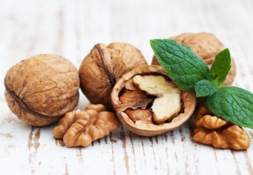 Thực phẩm đơn giản không ngờ chặn đứng việc rụng tóc