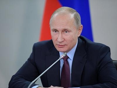 Ông Putin bay đến Syria cảm ơn binh lính vì đã đánh thắng IS