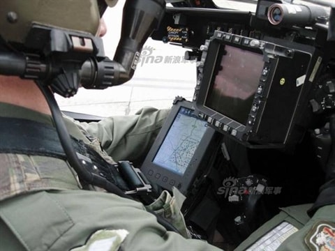 Trang bị máy tính bảng cho phi công Su-30MK2