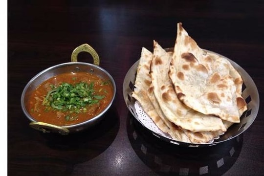 Dịch vụ vận chuyển 'cơm vợ nấu' độc đáo nhất thế giới