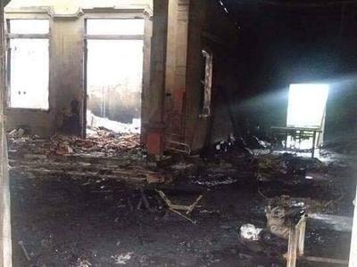 Cháy cửa hàng bán chăn ga, ước tính thiệt hại 1 tỷ đồng