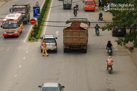 Nhiều địa phương lơ là chấn chỉnh tình trạng vi phạm ATGT