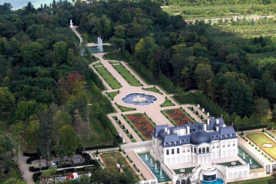 Thái tử 'chống tham nhũng' của Saudi Arabia mua 'biệt phủ' đắt nhất thế giới