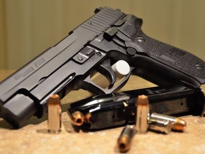 Mẫu súng ngắn được đặc nhiệm SEAL Mỹ tin dùng suốt 30 năm