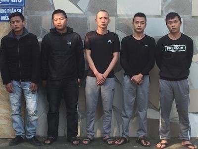 2 bố con bị nhóm đòi nợ thuê đánh trọng thương