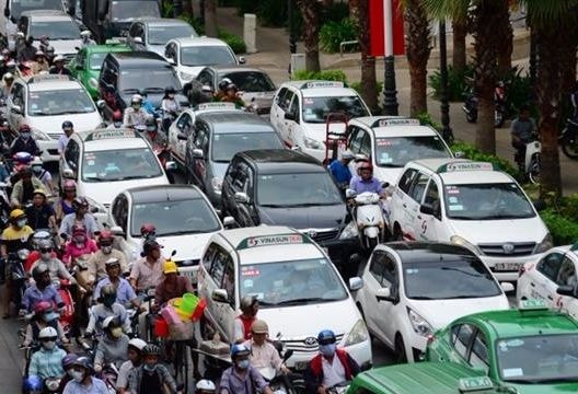 Dừng cấp đăng kiểm với ô tô xuất xưởng không đáp ứng được chuẩn khí thải từ 1/1/2018