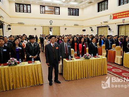 Xây dựng cán bộ  'trung thành - sáng tạo - tận tuỵ - gương mẫu'