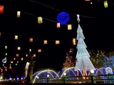 Giáng sinh về khắp muôn nơi