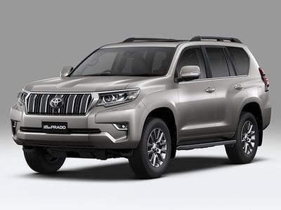 Ô tô nhập khẩu bất ngờ tăng mạnh dịp cuối năm