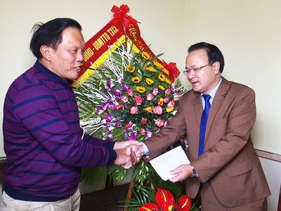 Các địa phương, đơn vị thăm, tặng quà dịp Lễ Noel 2017