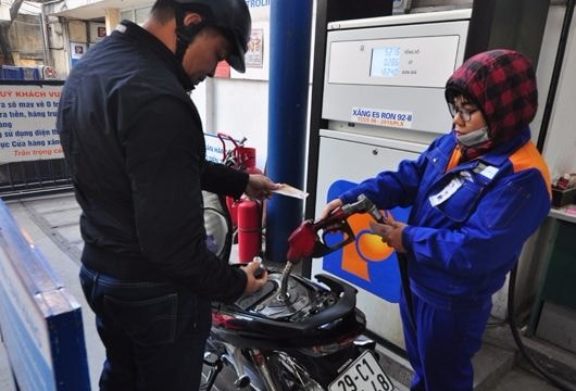 Ethanol trong xăng E5 ảnh hưởng đến một số dòng xe cũ