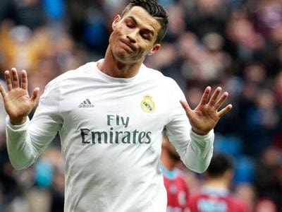 Ronaldo: Sư tử và mèo rừng