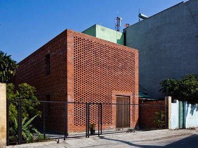 Nhà 2 tầng chưa tới 500 triệu ở Đà Nẵng gây sốt vì quá 'độc'