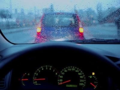 Sử dụng xe ô tô đúng cách trong mùa đông