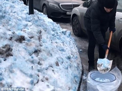 Bí ẩn tuyết xanh bao phủ khắp quê nhà của ông Putin