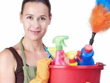 Làm việc nhà giúp ngăn ngừa ung thư buồng trứng