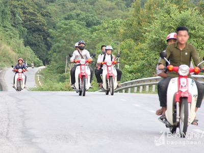 Hơn 800 học sinh cụm tuyến Quốc lộ 7A vi phạm kỷ luật, pháp luật