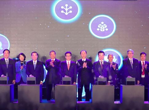 Phó Thủ tướng Vũ Đức Đam: Khơi dậy khí thế 'bình dân học vụ' trên không gian mạng