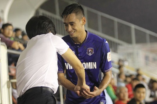 Trò cưng HLV Toshiya Miura bất ngờ chia tay Than Quảng Ninh