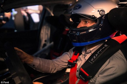 Mũ bảo hiểm đọc được ý nghĩ của tài xế