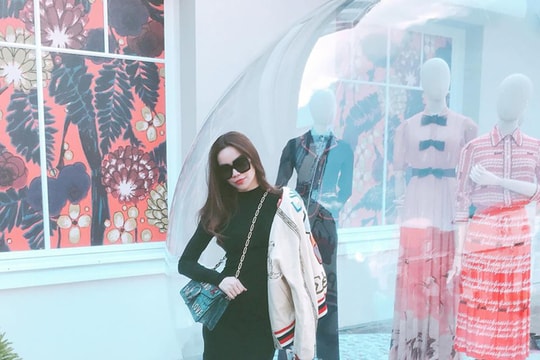 Phối các kiểu áo khoác như Hồ Ngọc Hà