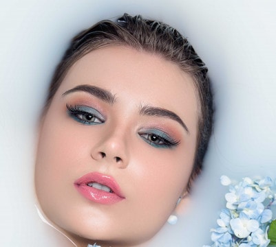 Xu hướng tone màu trang điểm sành điệu và quý phái 