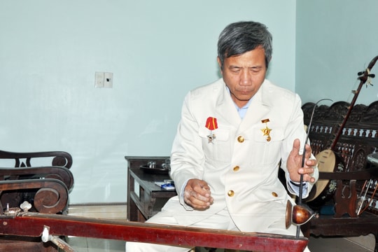 Người nghệ sỹ sông Bùng