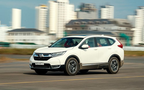 Ô tô ‘nội’ giảm giá, xe nhập hưởng thuế 0% chưa thể về VN