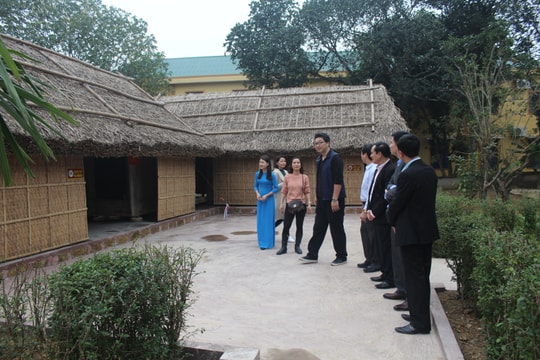 Bí thư thứ hai Đại sứ quán Nhật Bản khảo sát du lịch tại Nghệ An