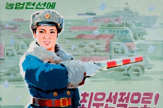 Tranh cổ động tiết lộ cuộc sống người dân Triều Tiên