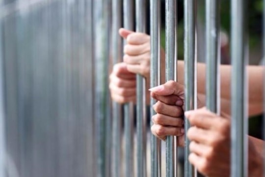 3 đối tượng nghi phóng viên cưỡng đoạt tài sản bị tạm giữ 