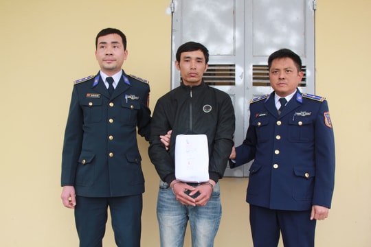 Lần theo dấu vết gã lái xe buôn “hàng trắng”