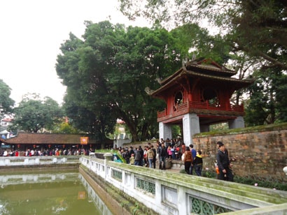 Văn Miếu-Quốc Tử Giám ra mắt hệ thống thuyết minh tự động 8 ngôn ngữ