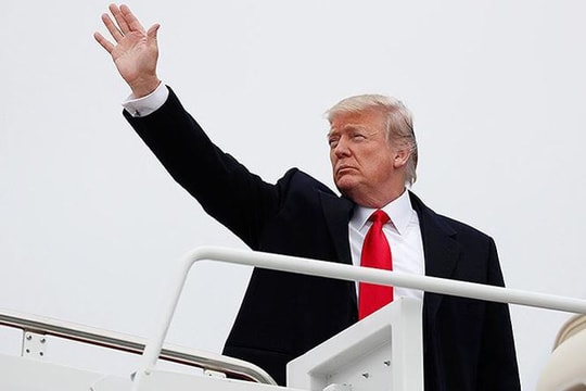 Ông Donald Trump tổ chức xổ số nhân kỷ niệm một năm nhậm chức tổng thống