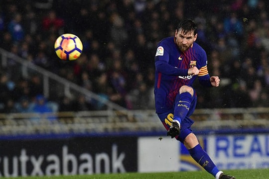 Barca thắng lớn sau khi bị dẫn hai bàn