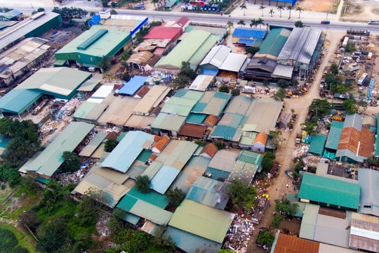 Cận cảnh làng phế liệu lớn nhất Nghệ An