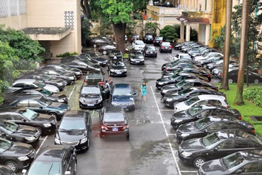 Thanh lý 50 ô tô công với giá từ 16 triệu đồng/ chiếc