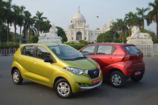 Ô tô Nissan giá 127 triệu “trình làng”, chị em lên cơn sốt