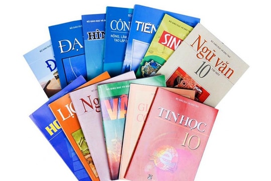 Không bắt buộc sử dụng bộ sách giáo khoa do Bộ Giáo dục và Đào tạo soạn thảo?