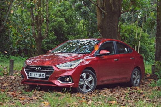 Ô tô Hyundai mới ra hàng giá 250 triệu đồng