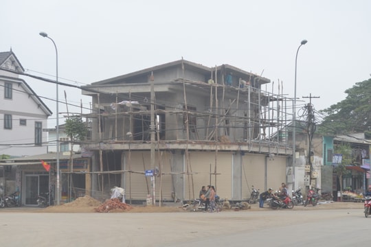 Xử lý dứt điểm lấn đất công, xây dựng sai phép ở TX.Thái Hòa