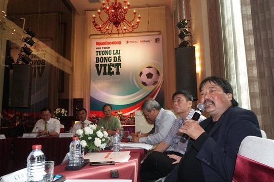 Còi vàng Dương Mạnh Hùng: “Bố trí trọng tài Úc bắt trận Việt Nam là không hợp lý”