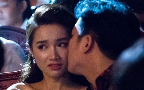 Tiết lộ hành động bất ngờ của Nhã Phương trước khi Trường Giang cầu hôn