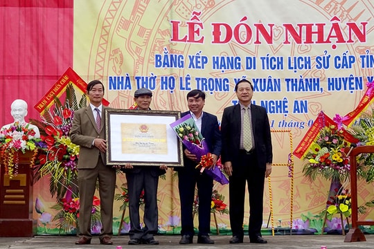 Nhà thờ họ Lê Trọng (Yên Thành) đón nhận bằng Di tích lịch sử cấp tỉnh