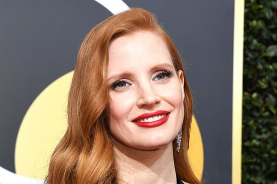 Những phong cách làm đẹp ấn tượng ở Quả Cầu Vàng 2018