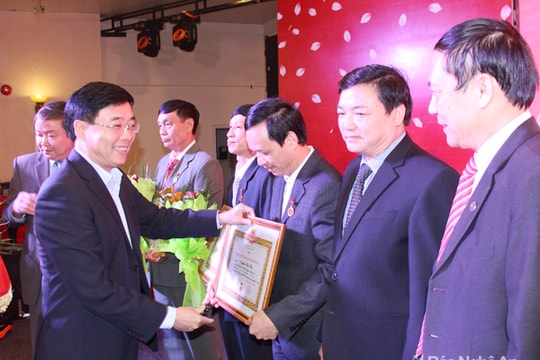 Nghệ An cam kết tạo môi trường kinh doanh thuận lợi, bình đẳng, công bằng cho doanh nghiệp